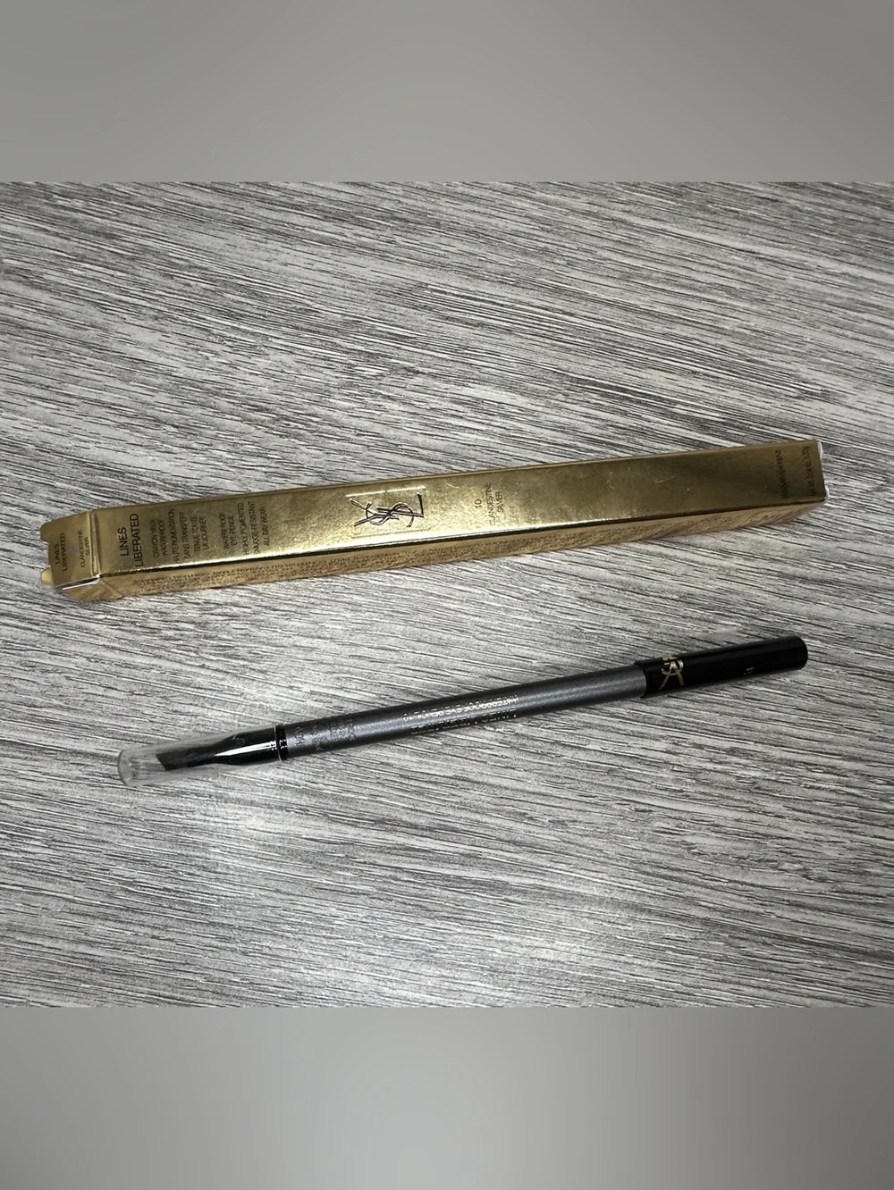 Yves Saint Laurent Lines Liberated Waterproof Eye Pencil - Clandestine Silver